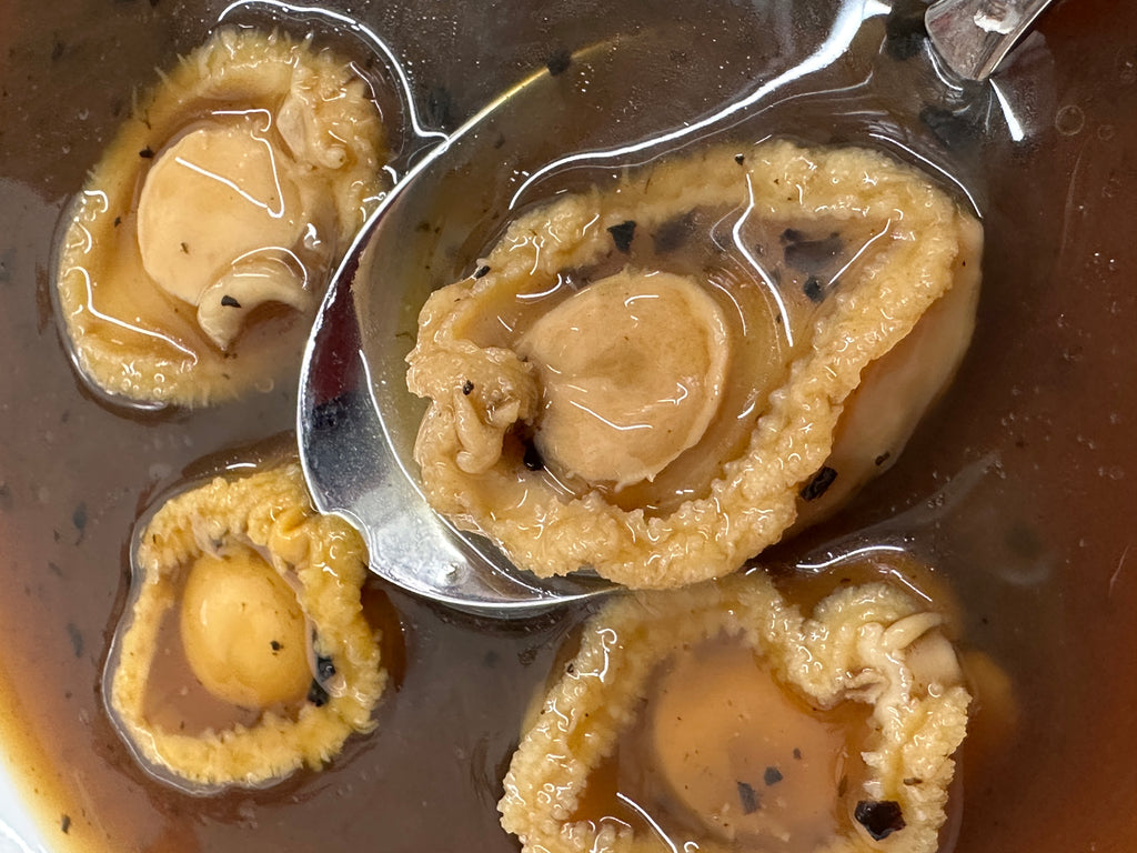 Braised Abalone with Black Truffle ｜ 黑松露4頭鮑魚