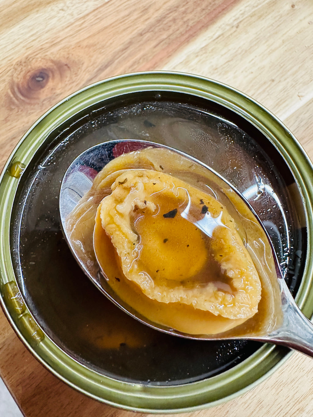 Braised Abalone with Black Truffle ｜ 黑松露4頭鮑魚