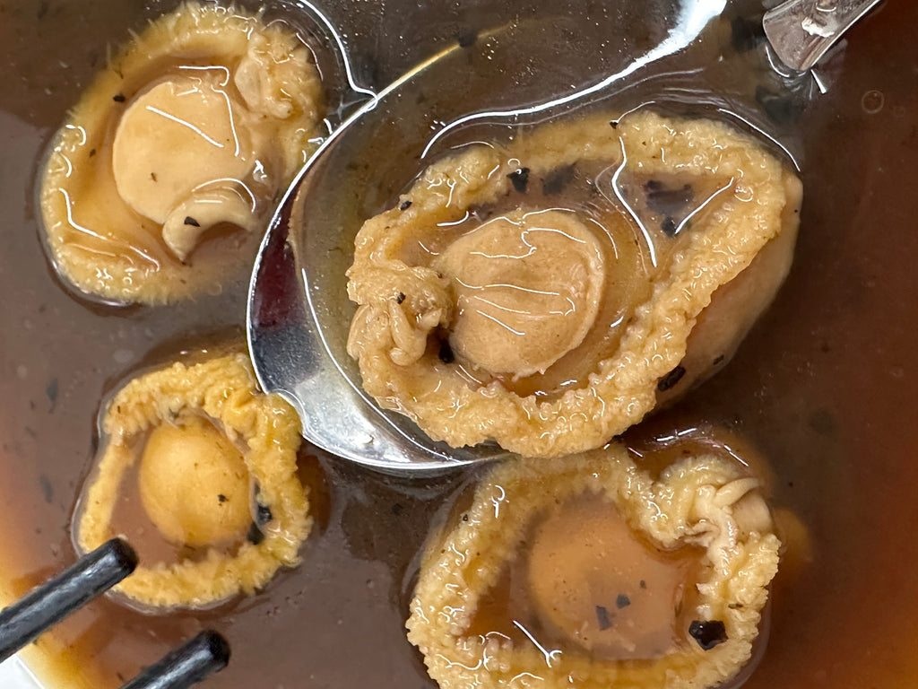 Braised Abalone with Black Truffle ｜ 黑松露4頭鮑魚