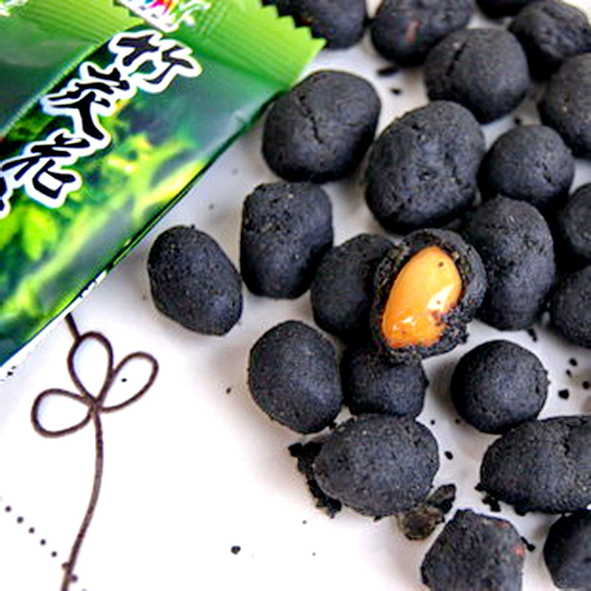 Bamboo Charcoal Peanuts